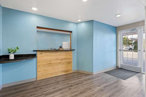 Images WoodSpring Suites Hobbs