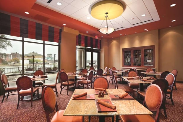 Images Embassy Suites by Hilton East Peoria Riverfront Hotel & Conference Center