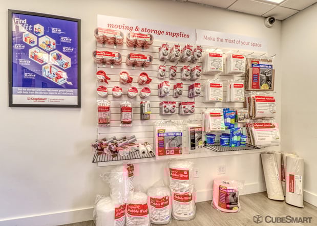 Images CubeSmart Self Storage