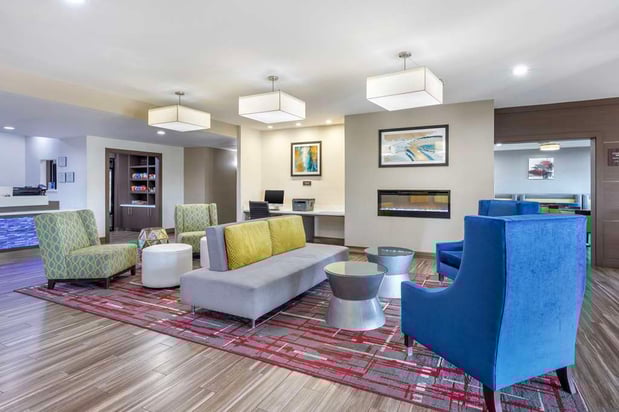 Images Best Western Plus Mansfield Inn & Suites