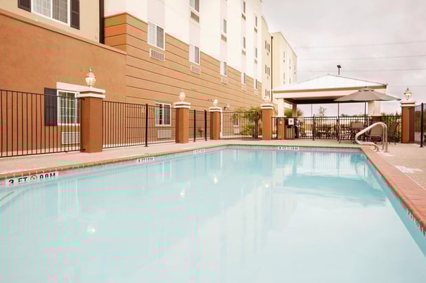 Images Candlewood Suites San Antonio Downtown by IHG