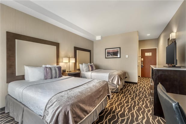 Images Best Western Plus Hotel at the Convention Center