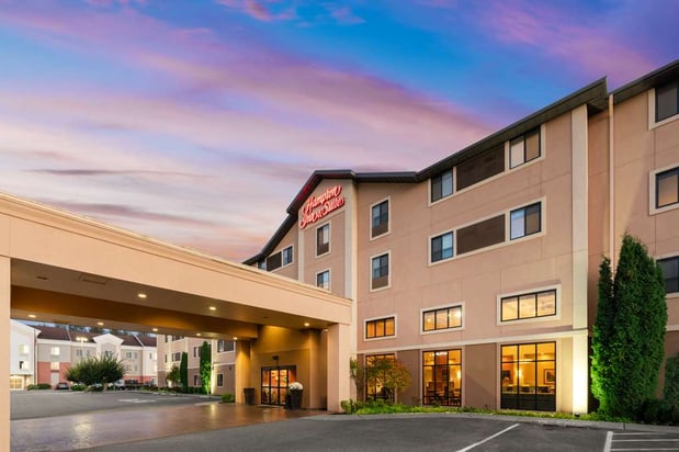 Images Hampton Inn & Suites Burlington