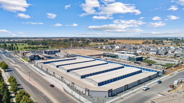 Images Storland - Visalia