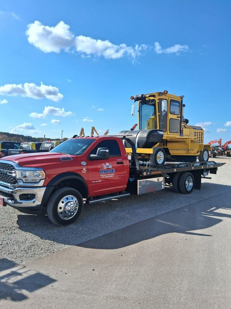 Rose Towing & Recovery Image