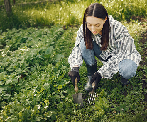 While working outside in the yard is excellent exercise, it can also put a lot of pressure on your feet and ankles. We share 5 tips for preventing gardening injuries at our blog.