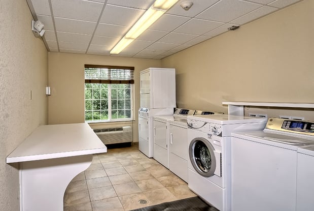 Images Candlewood Suites Burlington by IHG