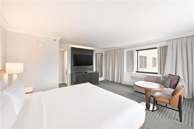 Images Capital Hilton