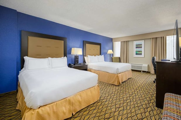 Images DoubleTree by Hilton Raleigh Midtown