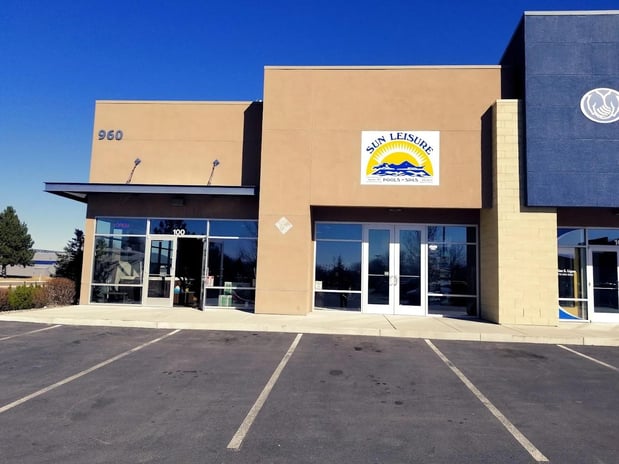 Images Sun Leisure Pools & Spas