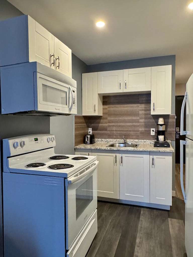 Images Big Bird Inn Wawa, SureStay Collection by Best Western