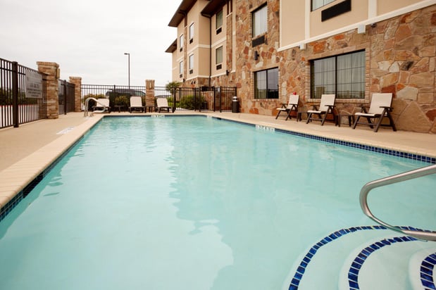 Images Holiday Inn Express & Suites Marble Falls by IHG