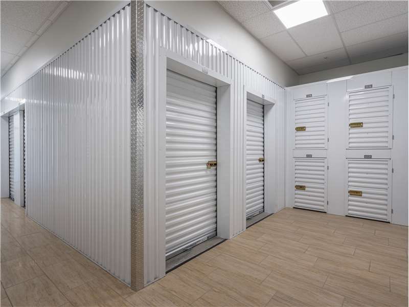 Images Extra Space Storage