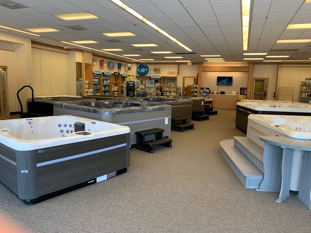 Images Luxury Pool & Spa