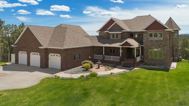 Images Stacey Nelson, Re/Max Results