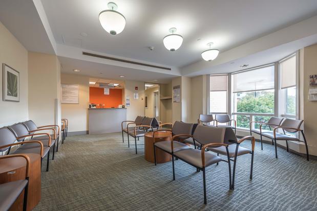 Images AdvantageCare Physicians - Bedford Medical Office