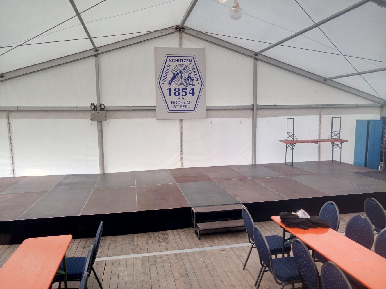 SC-Media-Rent, Auffeld 33 in Tönisvorst