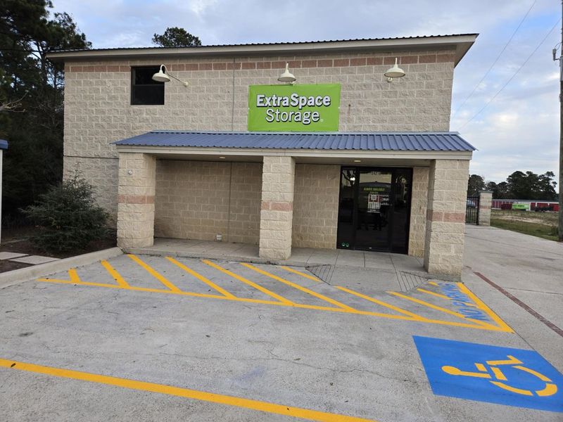 Extra Space Storage Image