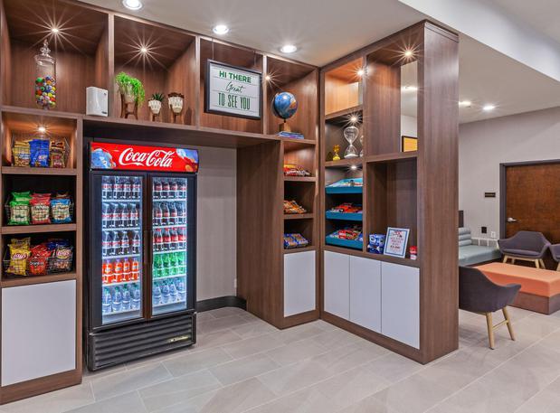 Images Holiday Inn & Suites McKinney - N Allen by IHG