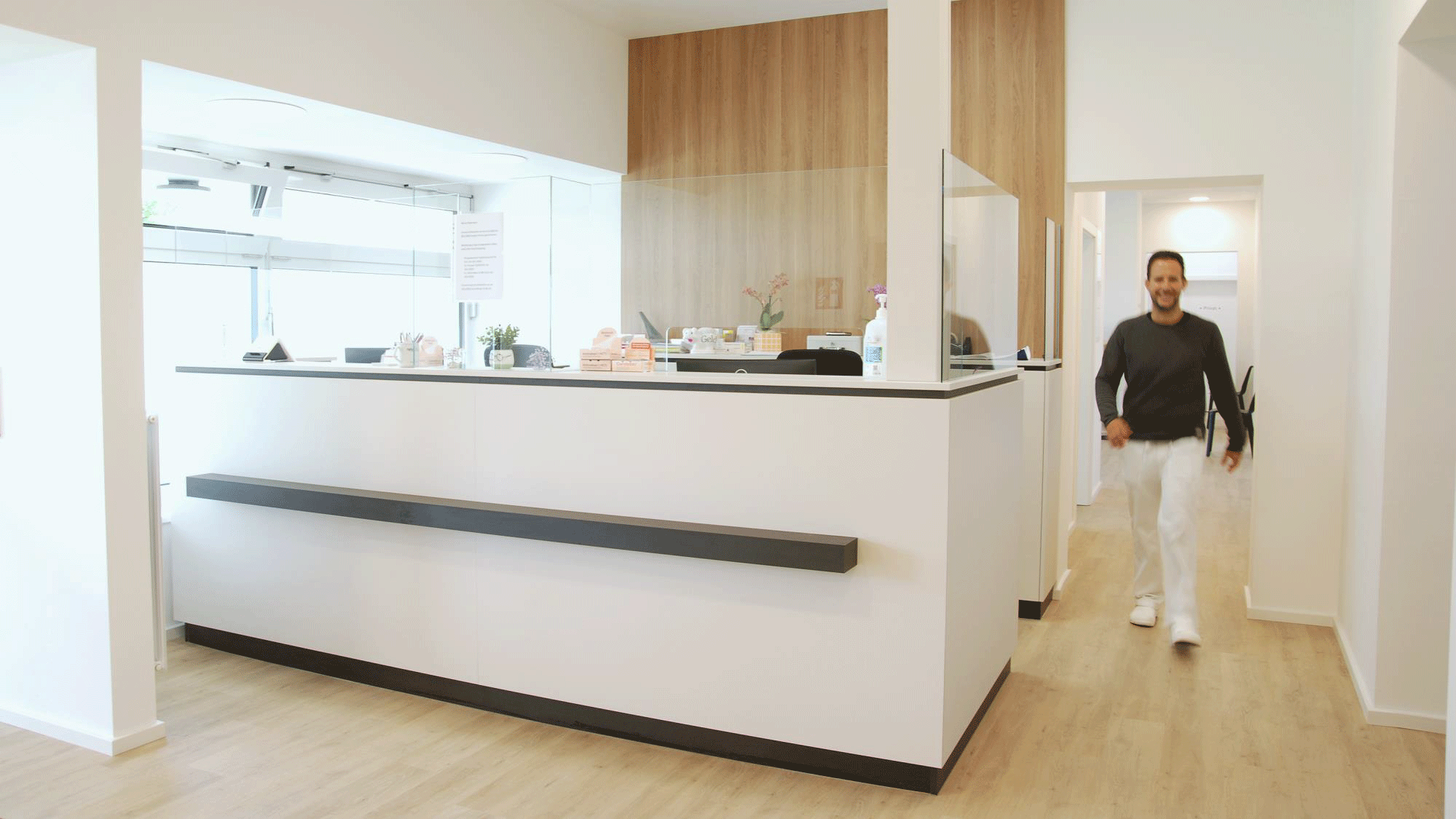 Bild 3 von Dr. Thomas Strassgürtl