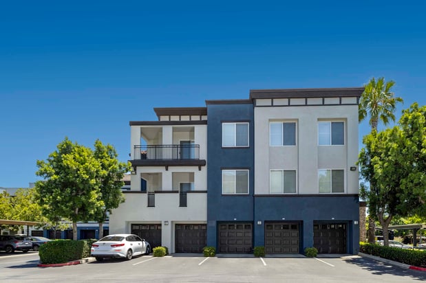 Images Camden Landmark Apartments