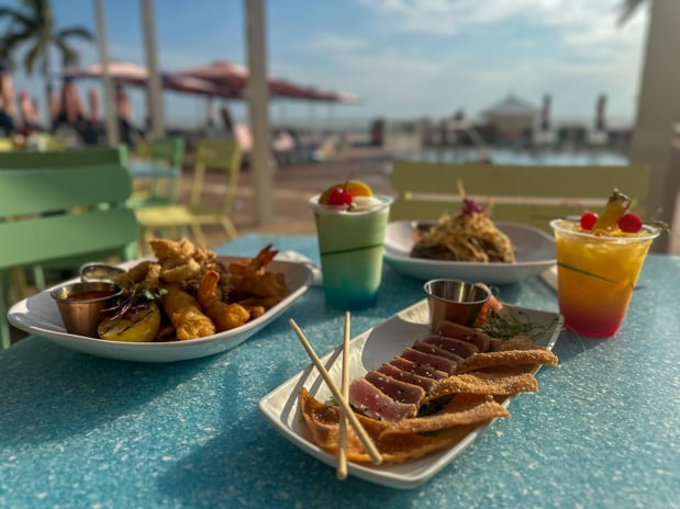 Images Bongo's Bar & Grille - Pink Shell Beach Resort