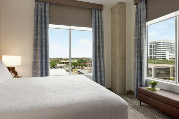 Images Hilton Garden Inn Austin North-Near the Domain