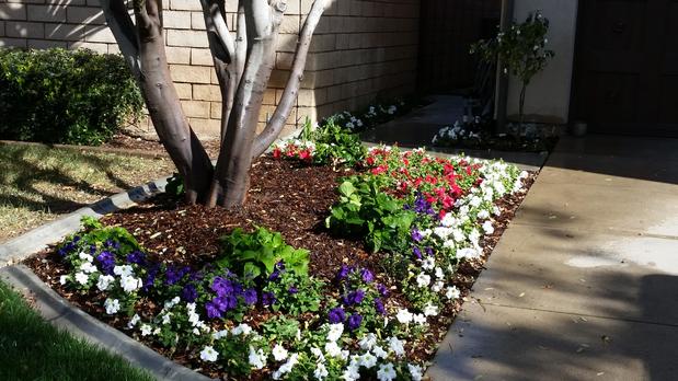 Images G & J Landscaping, Inc.