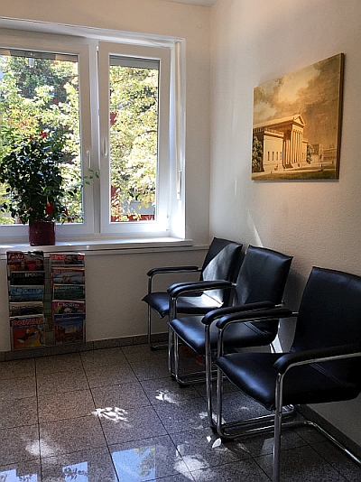 Kundenbild groß 10 Zahnarzt Dr. Birgit von Sachsen-Coburg | Zahnaufhellung | München