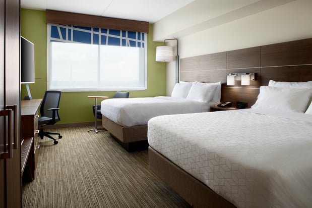 Images Holiday Inn Express & Suites Cincinnati North - Liberty Way by IHG