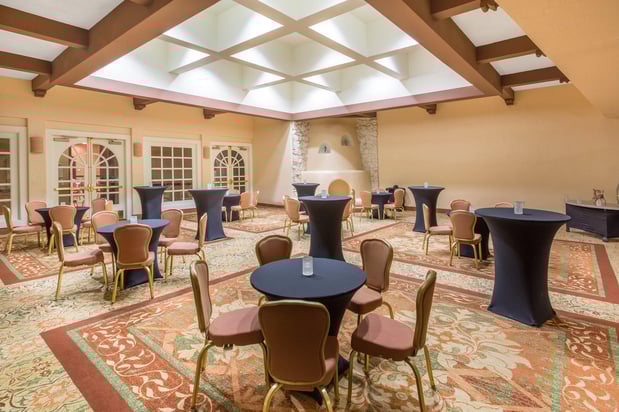 Images Crowne Plaza Albuquerque by IHG