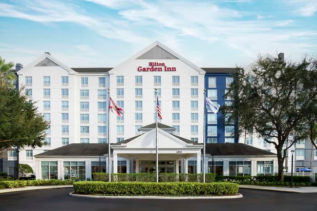 Images Hilton Garden Inn Orlando at SeaWorld