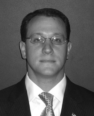 Images Thomas De Nicola - Financial Advisor, Ameriprise Financial Services, LLC