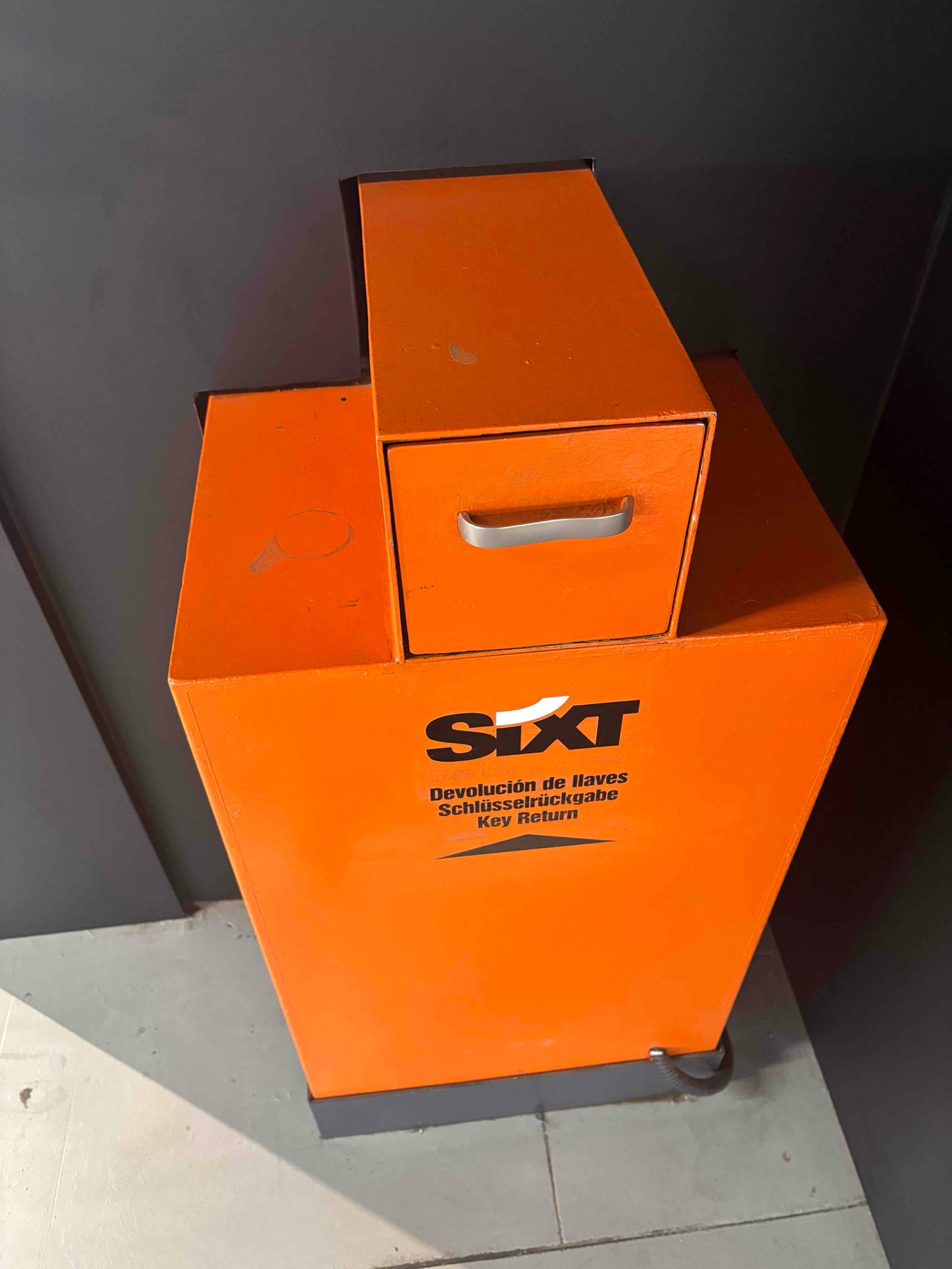 SIXT Alquiler de Coches - Aeropuerto de Alicante (ALC) 12