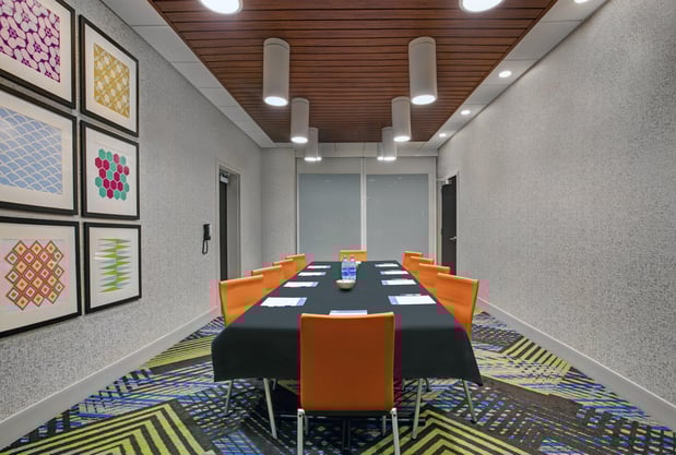 Images Holiday Inn Express & Suites Milwaukee - Brookfield by IHG