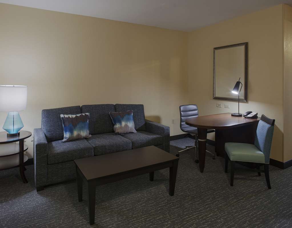 Guest room