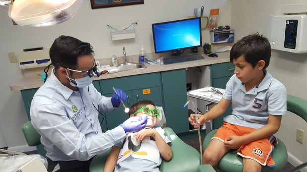 Images Cruz Davis Family and Cosmetic Dentistry