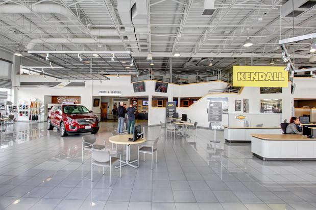 Images Kendall Cadillac of Nampa