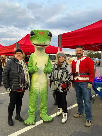 Images Debborah Lawrence - GEICO Insurance Agent