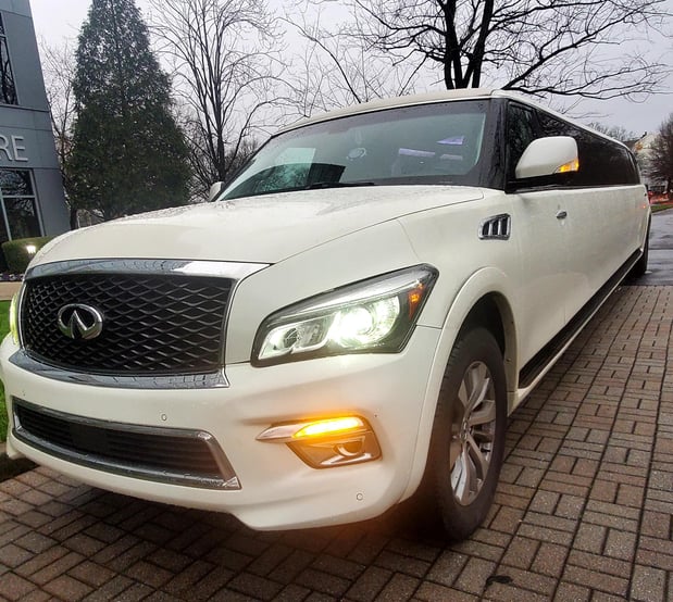 Images EarthTran Global Limousine and Transportation Service, Inc.