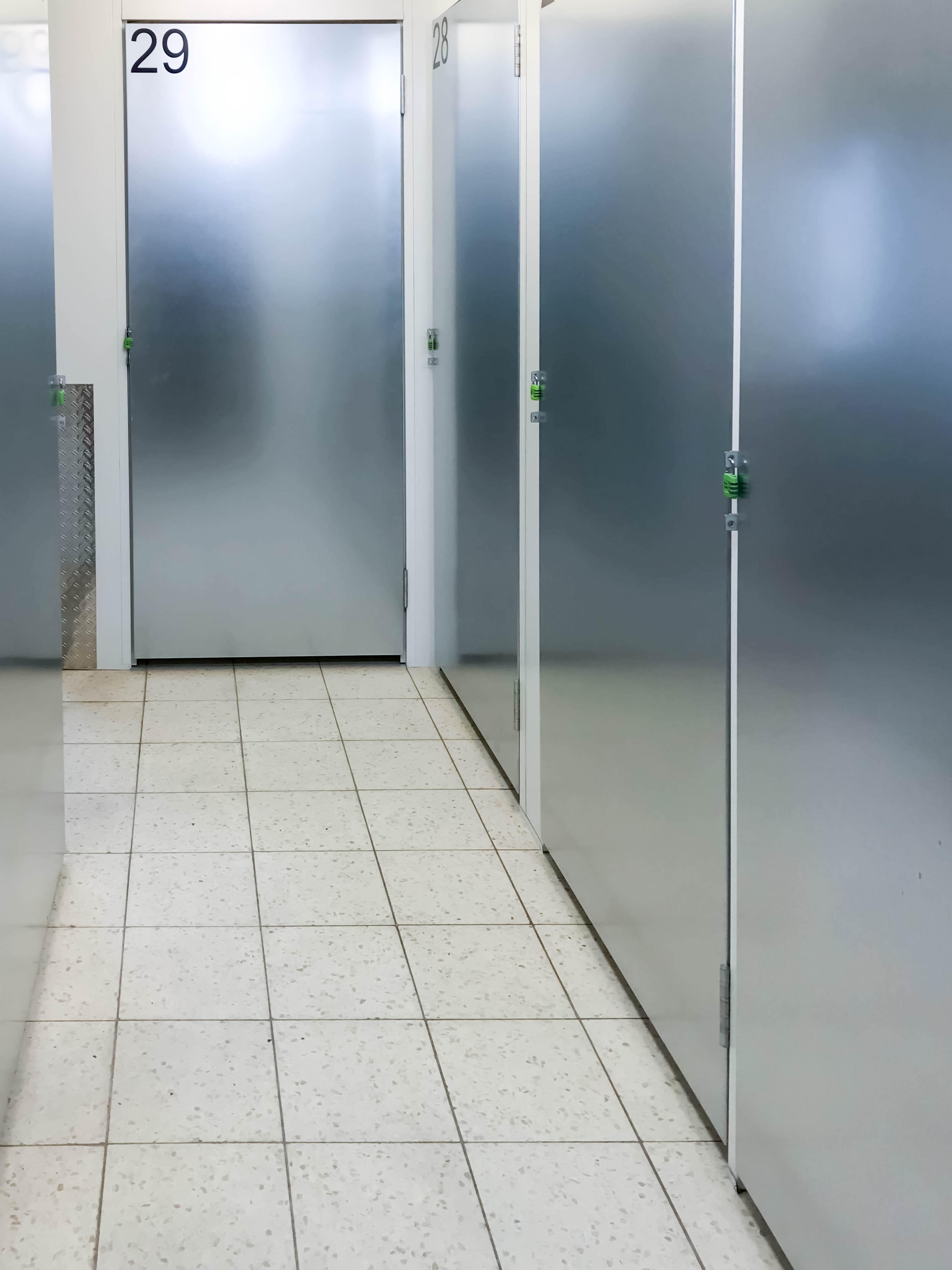 Storebox - Dein Lager nebenan, Schönefelder Chaussee 243 in Berlin