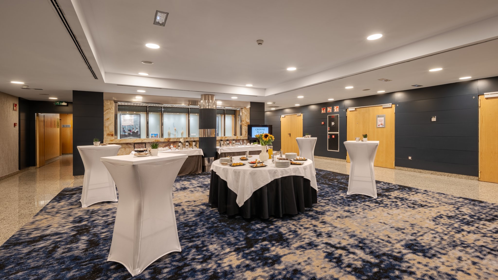 Images Crowne Plaza Madrid Airport by IHG