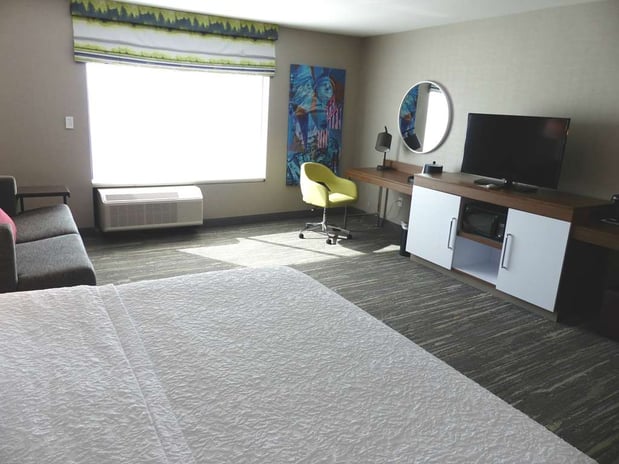Images Hampton Inn Paramus