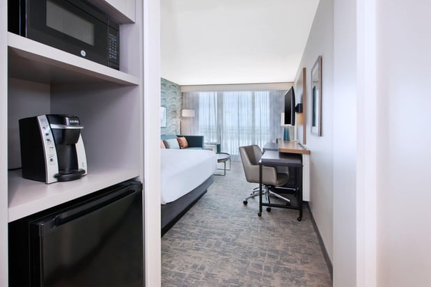 Images Holiday Inn VA Beach-Oceanside (21st St) by IHG