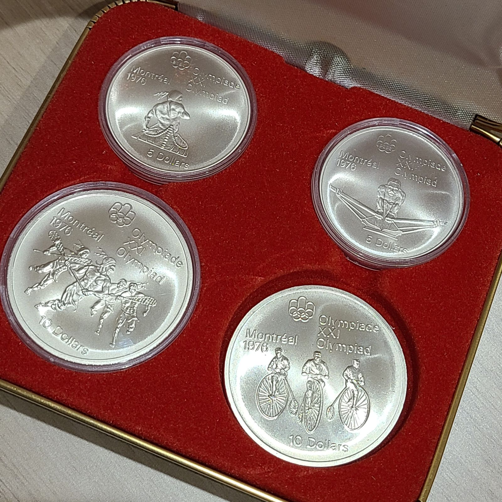 Images KOMEHYO（コメ兵）買取センター大丸須磨