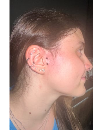Bilder Bloody Dogs Tattoo & Piercing Inh. Robert Pongrácz