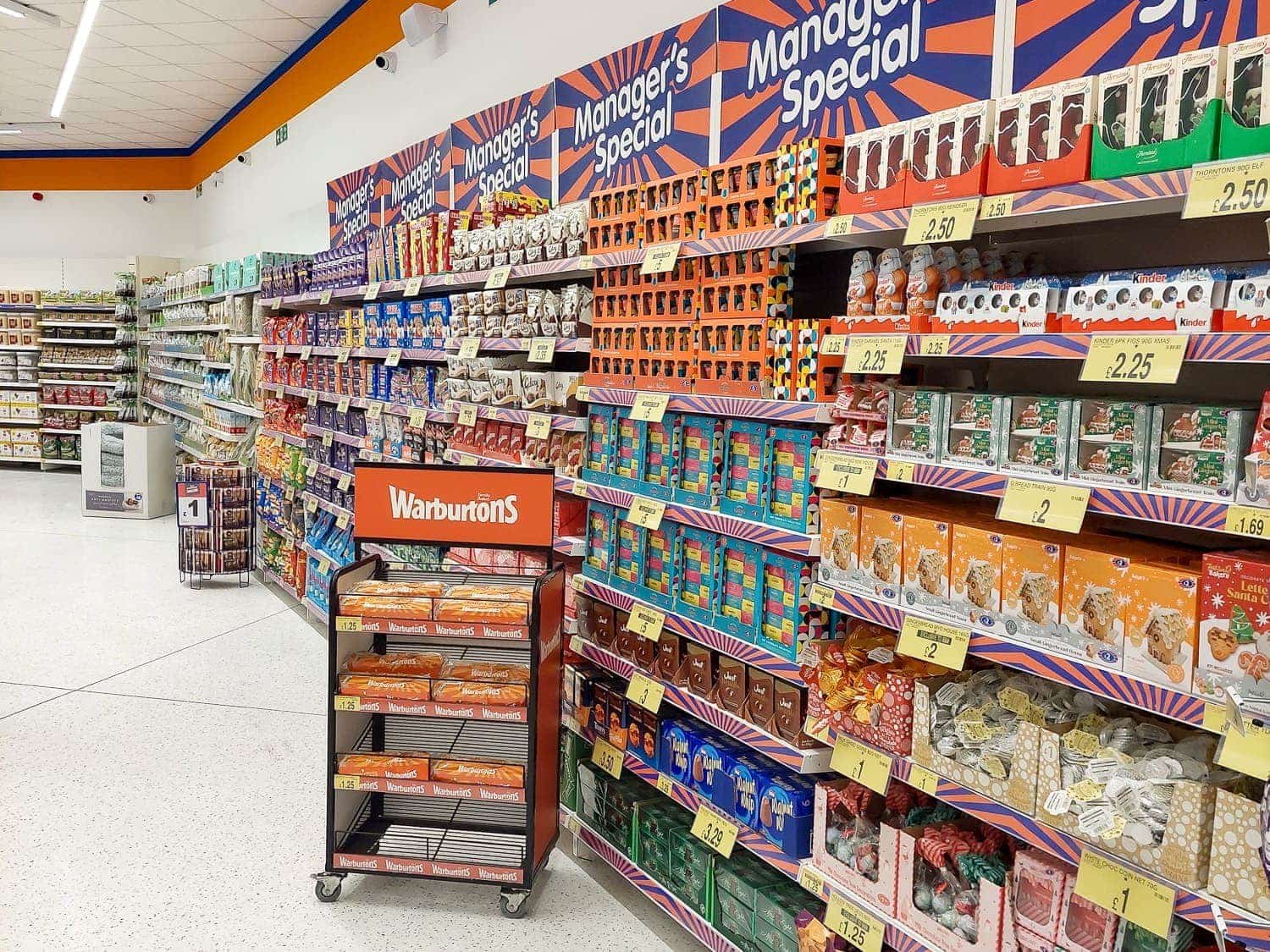 Images B&M Store with Garden Centre