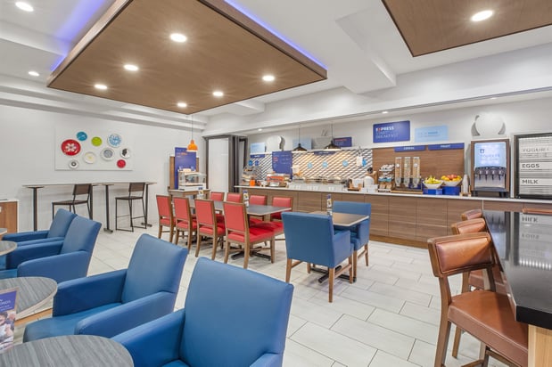 Images Holiday Inn Express & Suites Tacoma by IHG