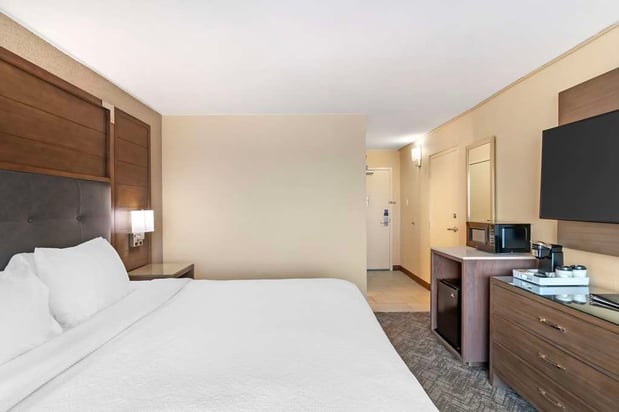 Images Best Western Plus Kansas City Sports Complex Hotel