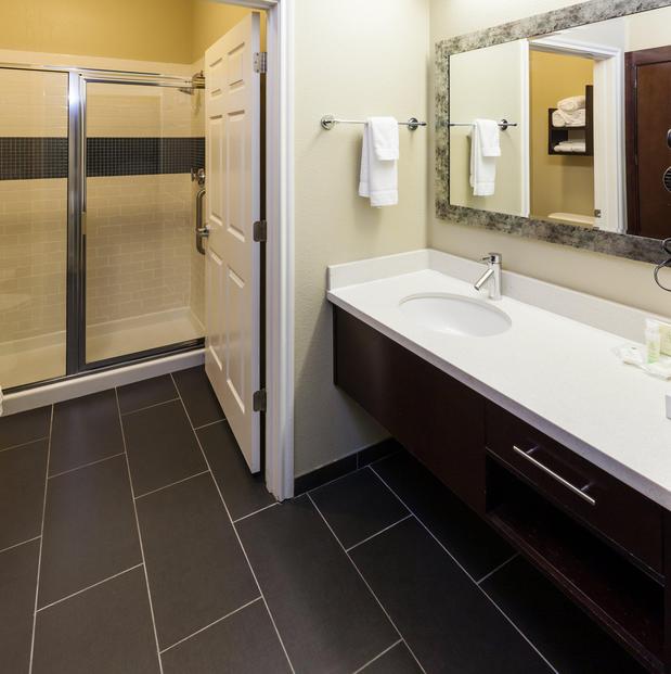 Images Staybridge Suites Tyler University Area by IHG